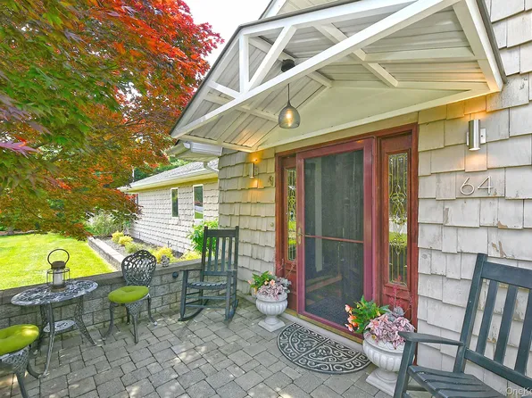 64 Champlin Avenue, Bellport, NY 11713