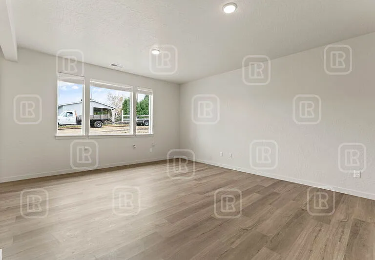 213 S Grady Ln #1 — Photo 4