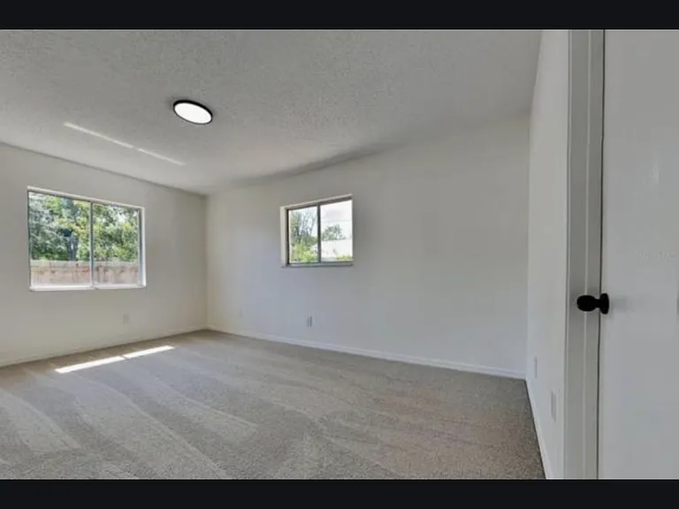 1868 E Cooper Dr — Photo 33
