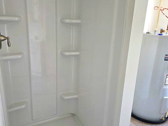 4th image of 807 S Division St APT B