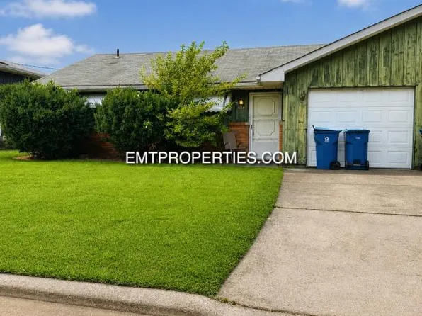 3024 Meister Rd, Lorain, OH