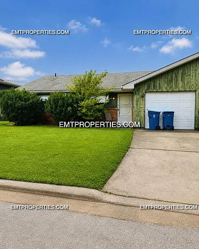 3024 Meister Rd Photo 1