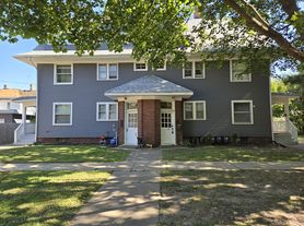 412-414 May St