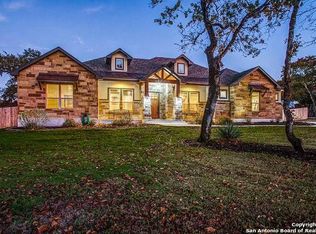 125 Bobby Lynn Dr, Adkins, TX 78101