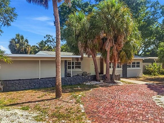 3rd image of 6400 PELICAN DRIVE S