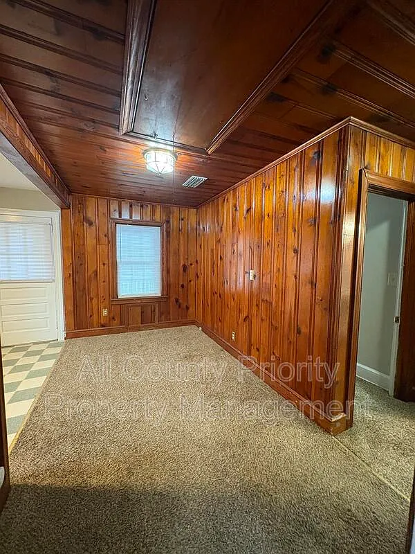 2 bed, 1.0 bath, 791 sqft, $1,250 — Photo 3