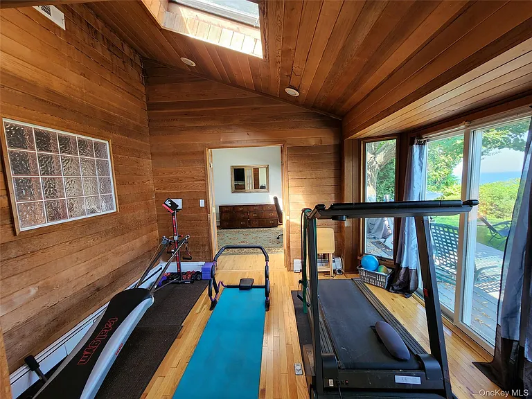 7 Riverhead Rd — Photo 11