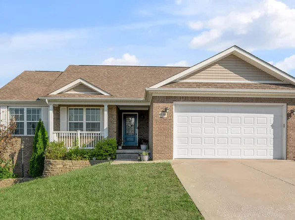 636 Fairfax Ln, Richmond, KY 40475