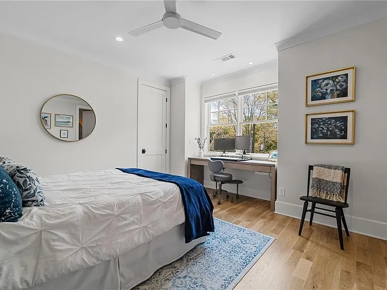 1381 Wessyngton Rd NE — Photo 32