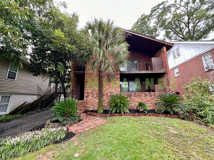 1st image of 623 Henderson St