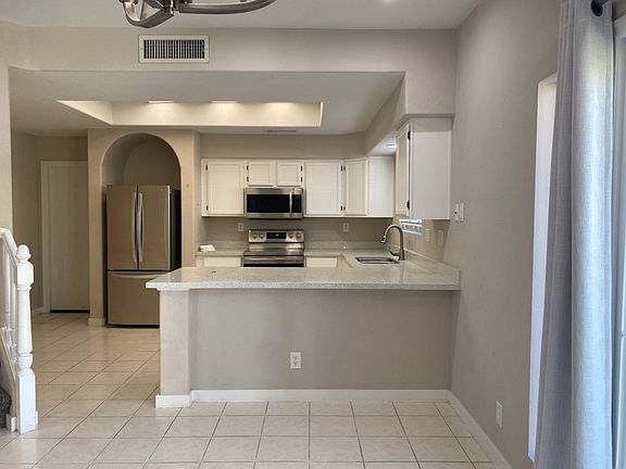 5th image of 4923 E Hazel Dr Unit 1