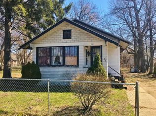 761 Lavette Ave, Benton Harbor, MI 49022