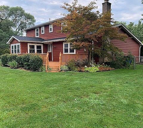 3rd image of 175 Matthew Ave