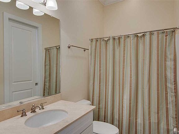 5th image of 1606 E Ashley Ave