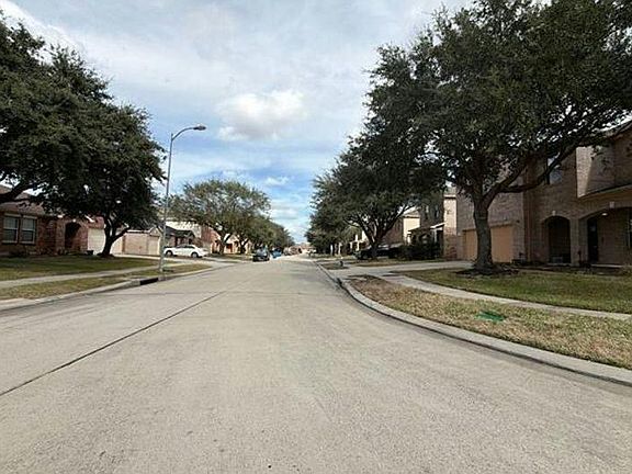 5th image of 6706 Seminole Lodge Ln