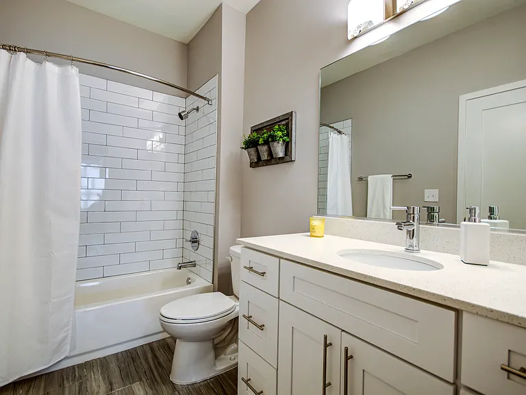 HIGHPOINT Barrington — Photo 162