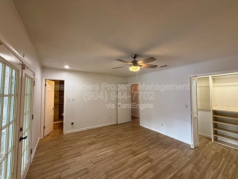 7007 Holiday Hill Ct — Photo 22