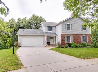 3734 White Bark Ct, Saint Louis, MO 63129