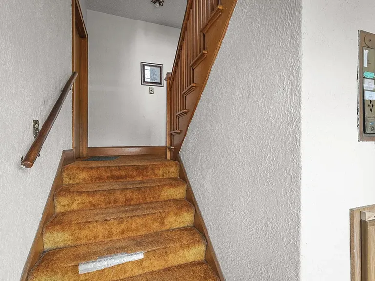 1930 Douglas St #4 — Photo 3