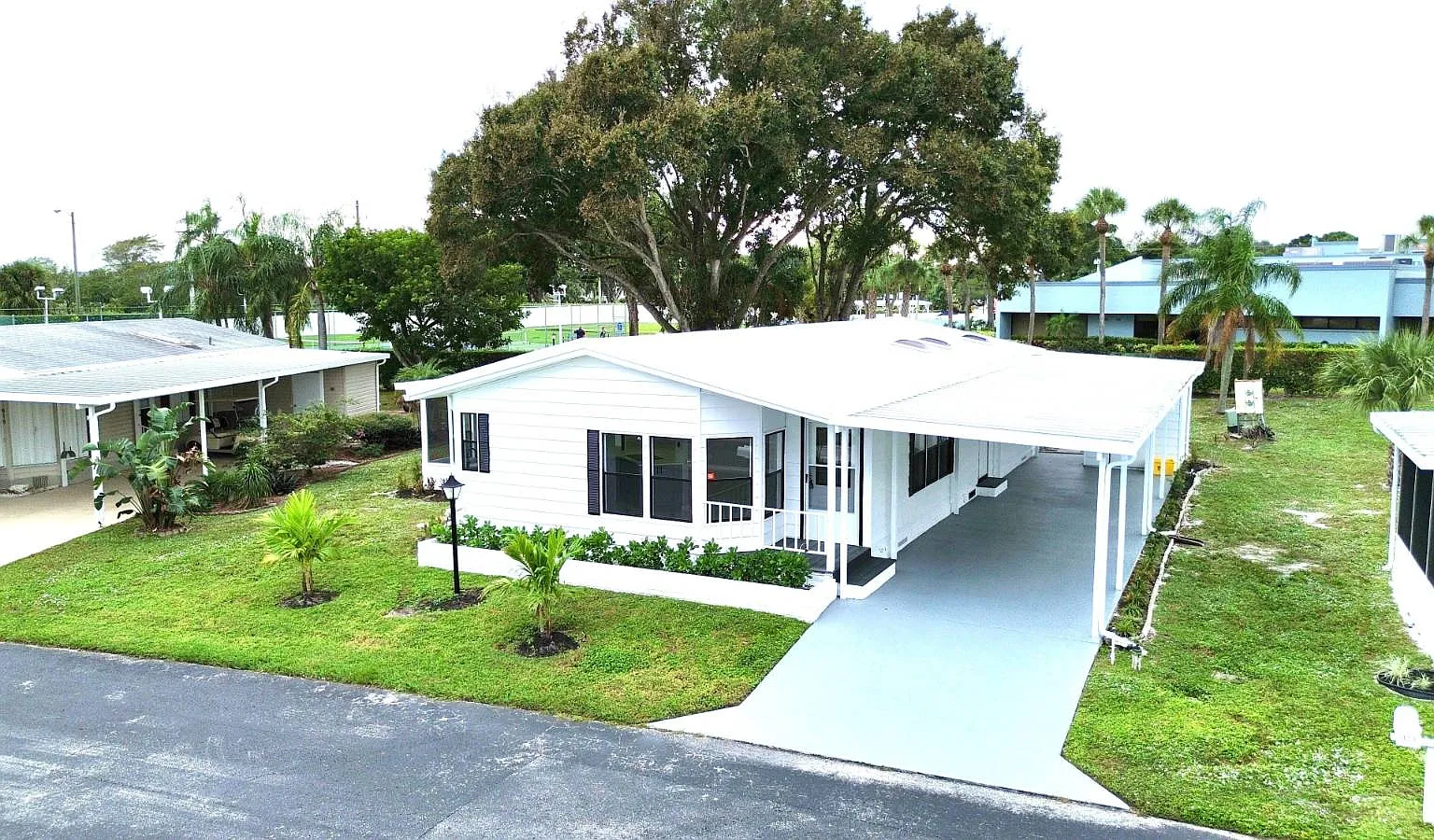 2 bed, 2.0 bath, 1352 sqft, $2,500 — Photo 2
