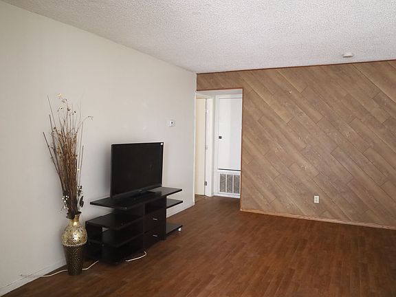 3rd image of 1405 Vegas Valley Dr APT 259