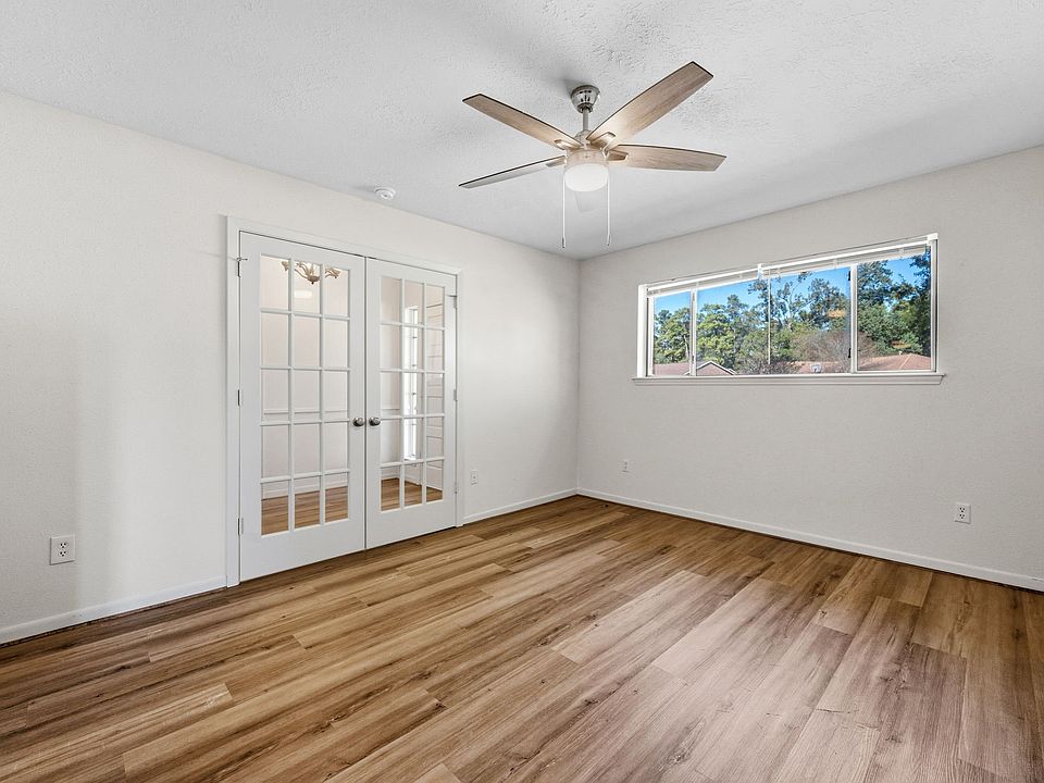 1st image of 25407 Lancewood Dr #25407