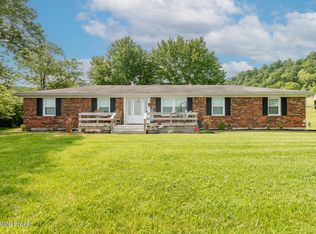 1565 Stringtown Rd, Loretto, KY 40037