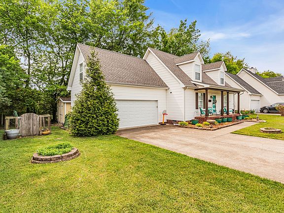 3rd image of 2905 Waywood Dr