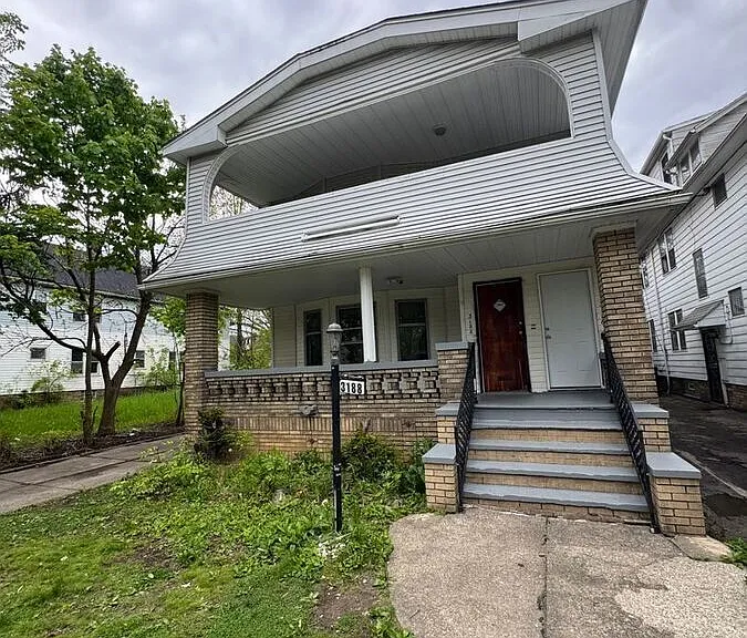 3188 E 119th St #DOWN — Photo 1