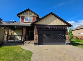 8862 S 60th Ave, Grande Prairie, AB T8W0J9