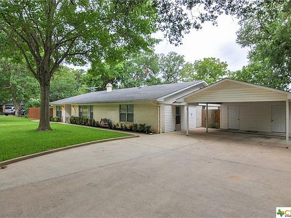 2nd image of 2814 Birdcreek Dr