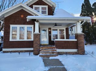 624 21st Ave, Monroe, WI 53566