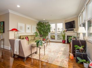 357 N Hayworth Ave APT 304, Los Angeles, CA 90048