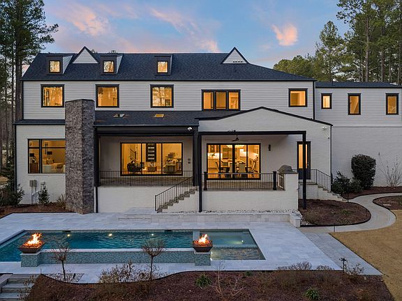 3rd image of 1008 Enchanted Pine Ln