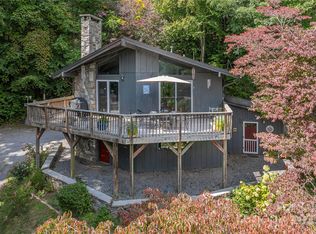 737 Setzer Cove Rd, Maggie Valley, NC 28751