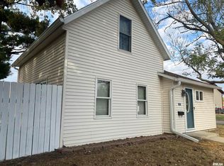 1231 16th Ave, Fulton, IL 61252