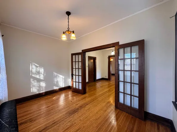 2409 29th Ave S, Minneapolis, MN