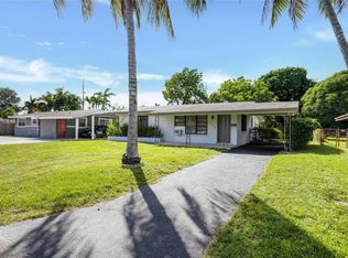 2700 Gulfstream Dr, Miramar, FL 33023