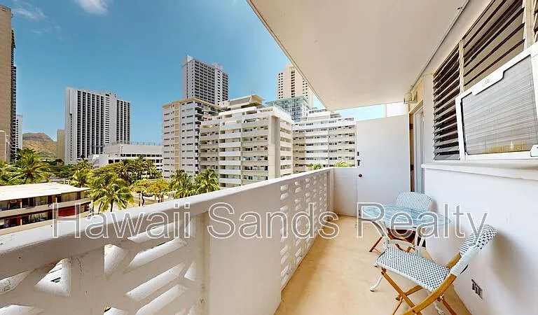 2442 Kuhio Ave #702 — Photo 9