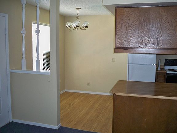 2nd image of 4300 N Lamont St APT 237
