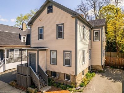 114 Chancery St, New Bedford, MA, 02740