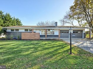 4523 Coventry Rd, Harrisburg, PA 17109