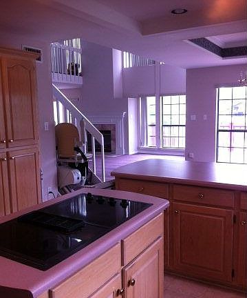 3rd image of 1114 E Lakeshore Dr