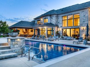 9809 Trappers Trl, Middleton, WI 53562