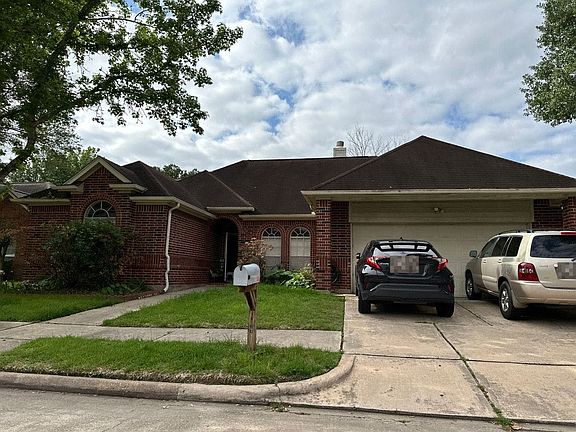 2nd image of 16027 Silver Valley Dr