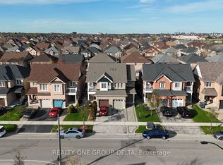 5897 Churchill Meadows Blvd, Mississauga, ON L5M 6Y1