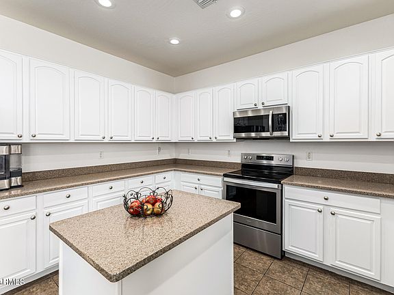 3rd image of 28384 N DESERT NATIVE Street