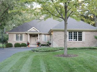 235 S Glendale Ave, Barrington, IL 60010
