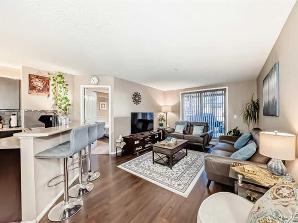 60 NE Panatella St NW #2118, Calgary, AB T3K 0M1