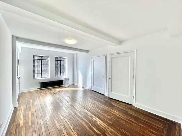 5 Tudor City Place image 1 of 6